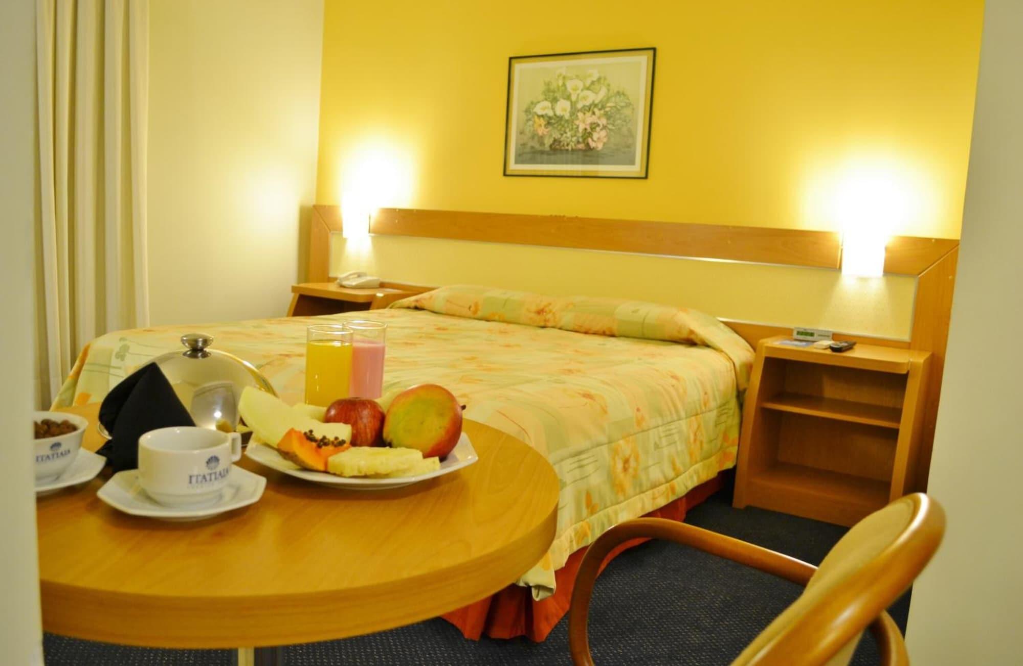 Itatiaia Hotel Пасу-Фунду Екстер'єр фото